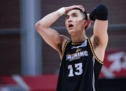 江南体育-包含郭艾伦NBA夏季联赛集锦：对阵国王砍下20分5助攻的词条