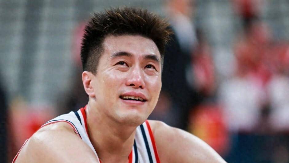 阿不都15分新疆胜青岛郭艾伦27+12广州负山西